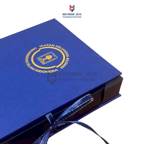 Plakat Frame Ikatan Alumni UII