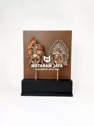 Panggung Raja Bali | Plakat Kayu Eksklusif